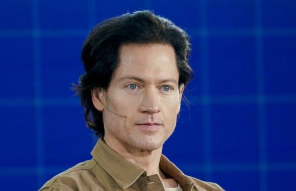 Man ‘ages backwards’ by 8 years now ‘has lungs, gums and erections of a teen’