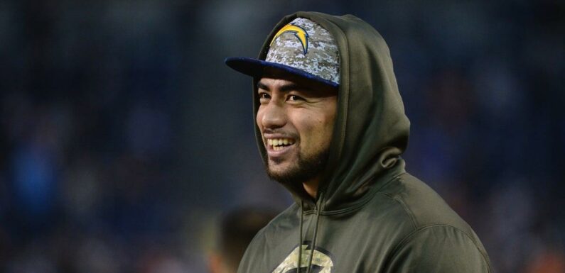 Manti Te'o and Wife Jovi Nicole's Second Child Has Arrived: "Welcome My Little King"