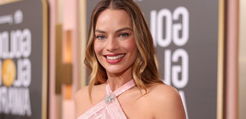 Margot Robbie Channels Barbie (Again) in Pink Chanel at the Golden Globes