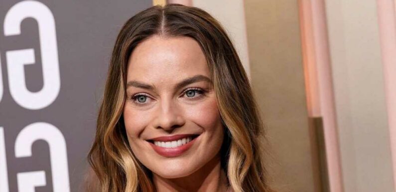 Margot Robbie Prepped for the Golden Globes With This Vitamin C Serum