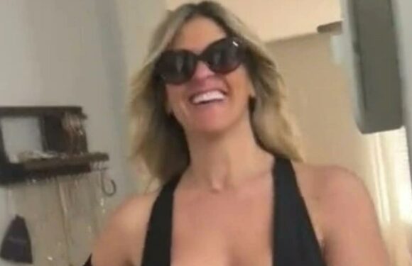 Mum gives her daughter’s crop top a go to try a new look and instantly has men swooning they’ve ‘fallen in love’ | The Sun