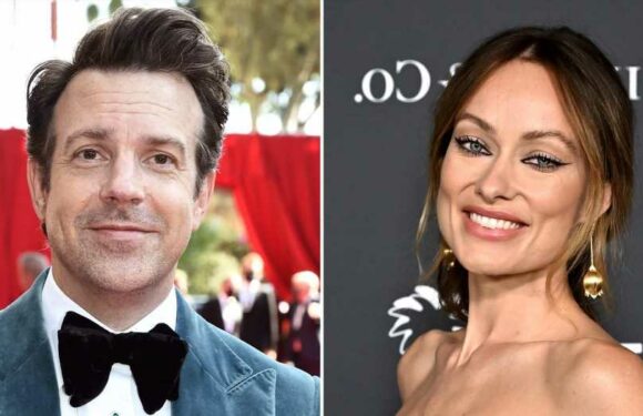 Olivia Wilde Hugs Ex Jason Sudeikis After Custody Battle, Nanny Drama