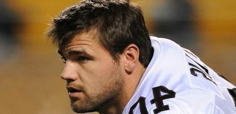 Peyton Hillis Off Ventilator, 'On Road To Recovery' After Swimming Accident, GF Says