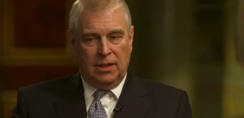 Photographer Insists Controversial Pic of Prince Andrew With Sex Trafficking Victim Is Not Fake