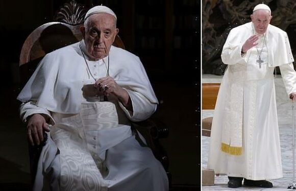 Pope Francis says people who criminalise homosexual acts are 'wrong'