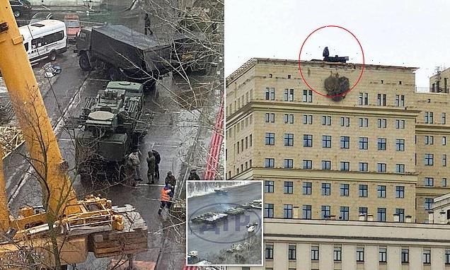 Putin ramps up Moscow's defences with missile launchers put on roofs