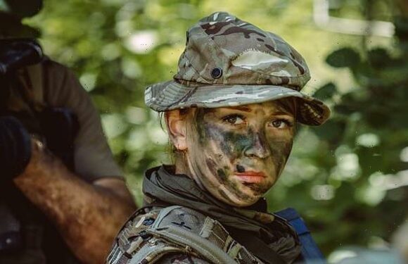 Recruit numbers in Armed Forces fall by 30% amid warning