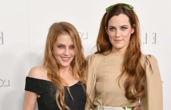 Riley Keough Shares the Final Photo She Took With Mom Lisa Marie Presley