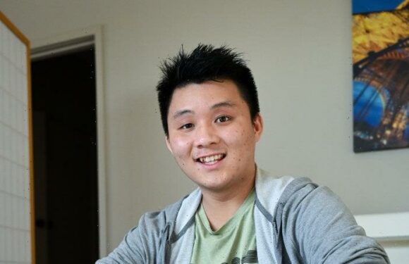 School-leavers take their pick as unis make offers they can refuse