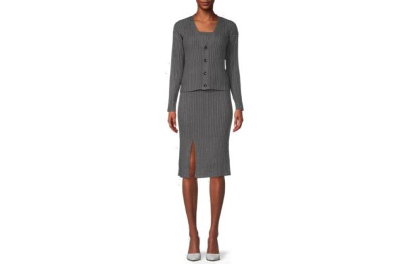 This Trendy 3-Piece Knit Set Is on Sale in Both Colors