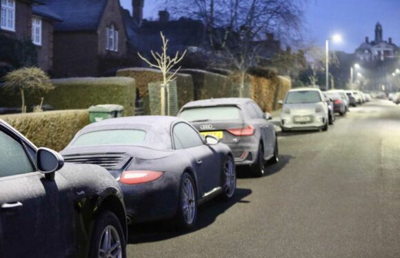 UK weather: 40 flights cancelled at Heathrow Airport as freezing fog sparks Met warning for travel delays in -8C temps | The Sun