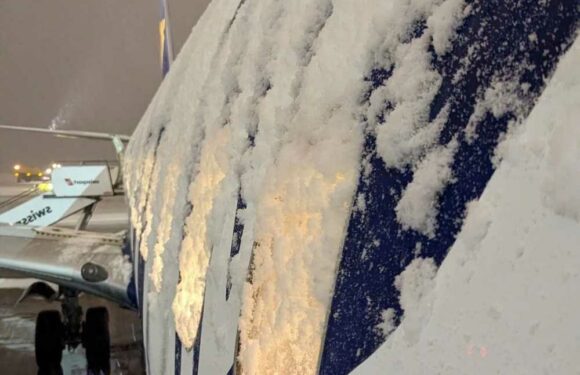 UK weather – Major airport closed by heavy snowfall as Brits hit by ice warnings for THIRD day amid -2C bone chiller | The Sun