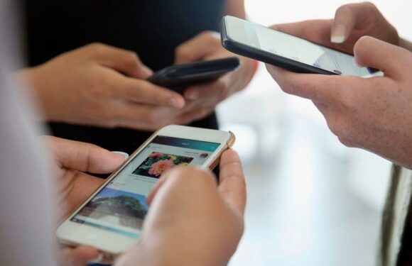 iPhone ‘invisible ink’ hack lets you send hidden messages to your contacts