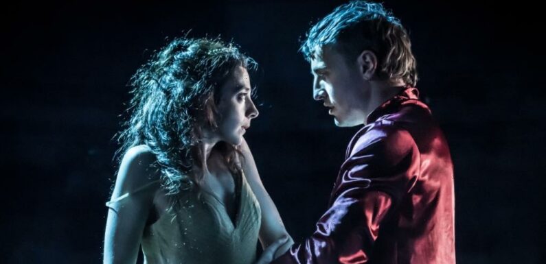 ‘A Streetcar Named Desire’ Review: Paul Mescal Is Explosive in Rebecca Frecknalls Staggering Revival