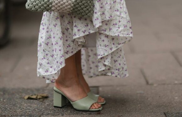 18 Statement Sandals That'll Get You in the Spring Spirit