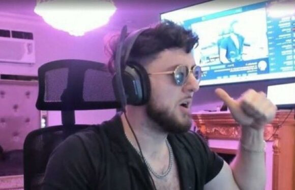 Bloke who received oral sex during livestream slapped with broadcast ban