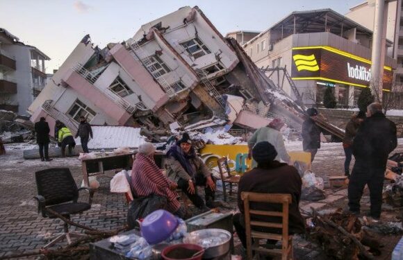 Cold, homeless, grieving: Turks express frustration at earthquake relief effort