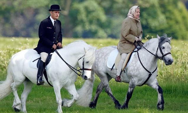 EDEN CONFIDENTIAL: Head groom for late Queen to be installed as knight