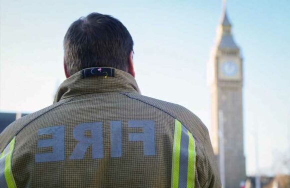 Firefighters will NOT strike as they postpone action following increased pay offer | The Sun