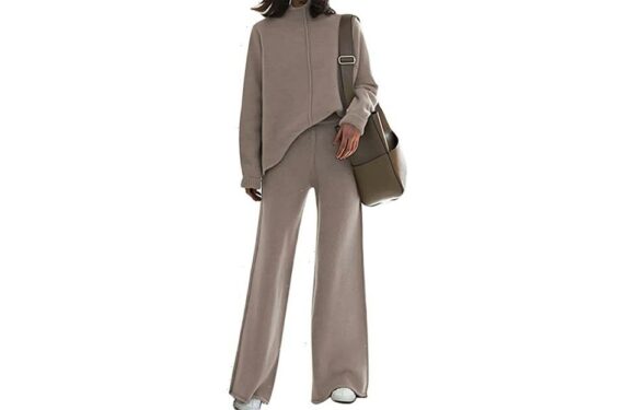 Get Ready to Live in This Loungewear Set for the Foreseeable Future