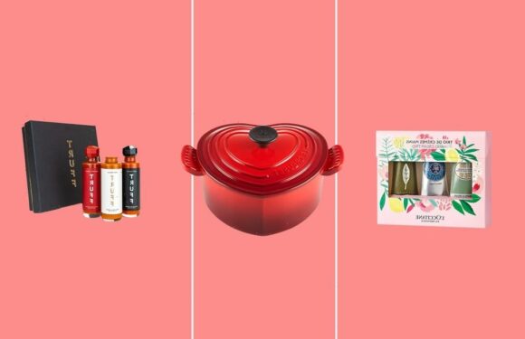 Hurry! Grab These Last-Minute Valentine's Day Gifts on Amazon Before It's Too Late
