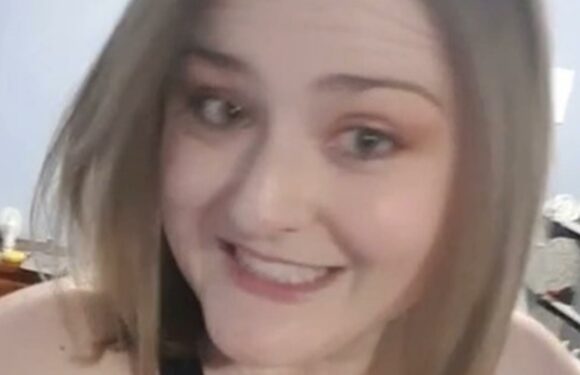 I'm 5'3 and 220 lbs – My coworker said I have 'a body like a coke bottle' but men say I'm 'wifey material' | The Sun