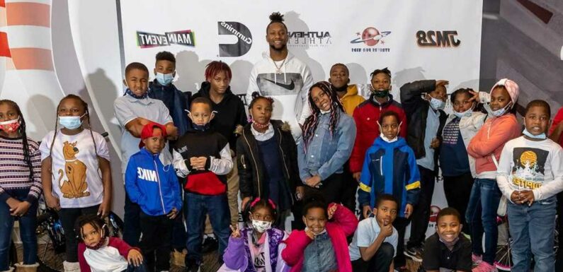 Joe Mixon Surprises Kids With New Bikes At Holiday Event