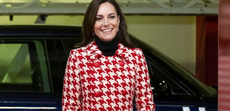 Kate Middleton sends fans wild as she recycles maternity outfit – and she looks radiant
