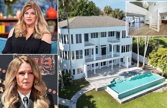 Kirstie Alley's mansion she bought from Lisa Marie Presley is for sale