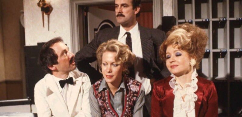 New Fawlty Towers hotel to be based in the Caribbean, Cleese confirms