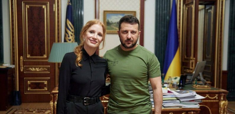 One year after Russian invasion, see Ukraine's President Volodymyr Zelenskyy with Jessica Chastain, Ben Stiller, Mila Kunis and more stars