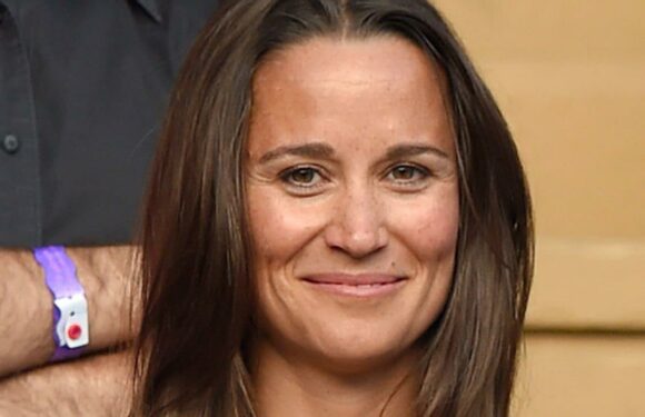 Pippa Middleton is a total beach goddess in red string bikini