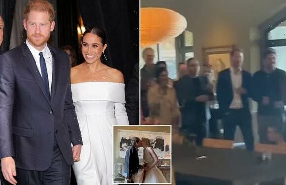Prince Harry and Meghan Markle watch Ellen and Portia renew their vows