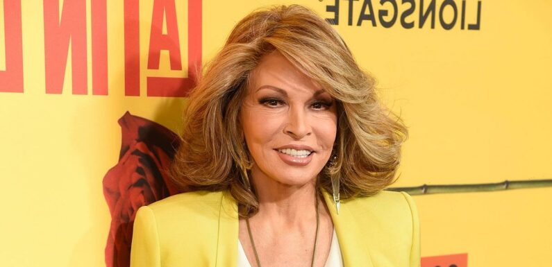 Raquel Welch, 1960s Screen Icon and 'Fantastic Voyage' Star, Dies at 82