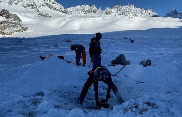 Remains found in melting ice identified as 32-year-old British hiker