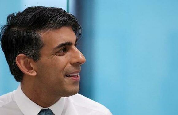 Rishi Sunak announces 'family hubs' to help struggling parents