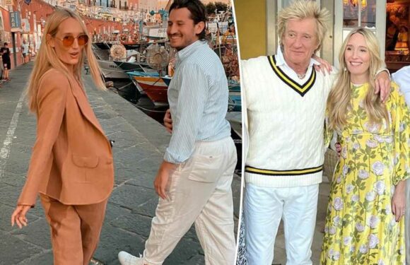 Rod Stewart poses for rare family photos at daughter Rubys baby shower
