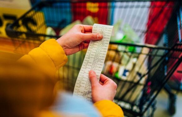 Shoppers can save £20 off food at UK supermarkets with offer