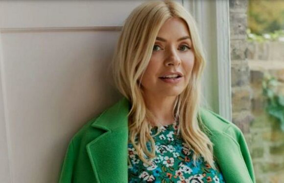 Shoppers rush to buy perfect £39 Marks and Spencer dress after seeing it on Holly Willoughby