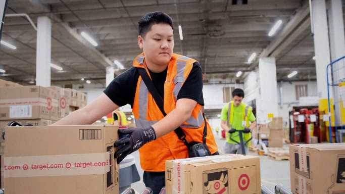 Target to spend $100 million to speed up online order delivery