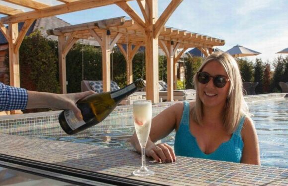 The UK has its first swim-up bar at a luxury spa and you can visit for £69