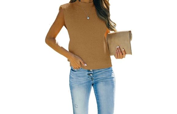 This Sweater Tank Will Seamlessly Transition From Winter to Spring
