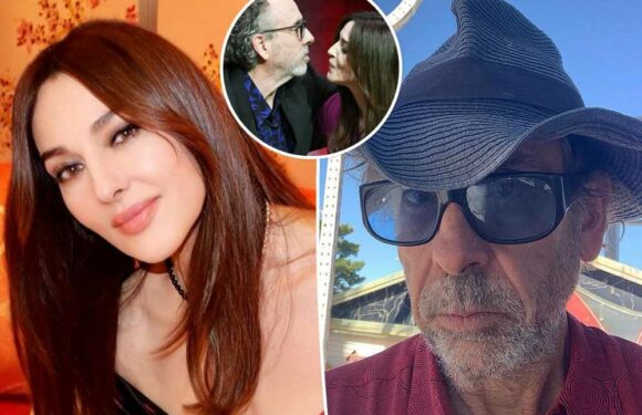 Tim Burton and Monica Bellucci confirm dating rumors with a kiss