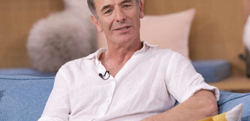 Who is Robson Green and what is his net worth? – The Sun | The Sun