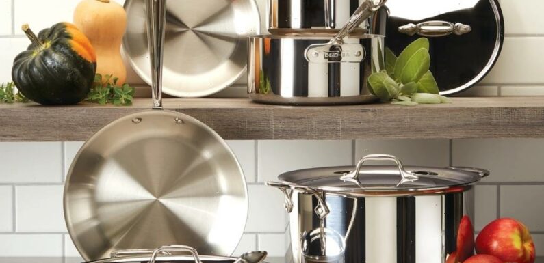 You Can Save Up to 70% On Bedding, Furniture, & Cookware During Wayfair’s Massive Spring Savings Event
