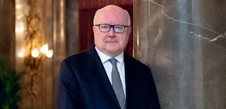 ‘No excuse’: Brandis says Australia’s ambassador should return to Ukraine