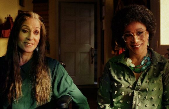 ‘Poker Face’: Natasha Lyonne, Rian Johnson and Showrunners Break Down Judith Light and S. Epatha Merkersons Episode 5 Twist
