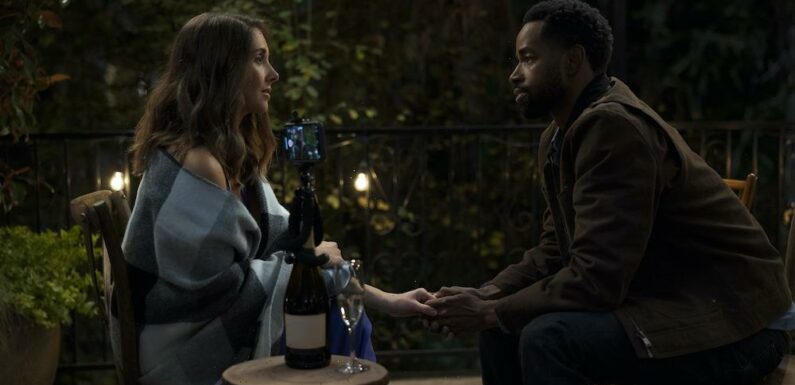 ‘Somebody I Used To Know’ Review: Alison Brie and Jay Ellis Play Undecided Exes in Resonant Rom-Com