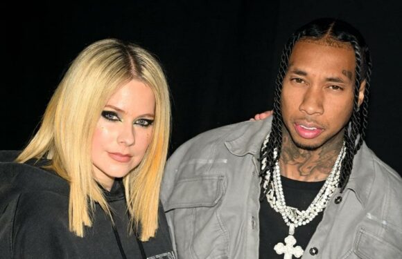 Avril Lavigne and Tyga Spotted Kissing at Paris Fashion Week