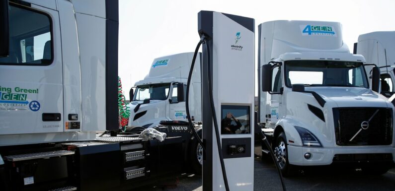 California to Require Half of All Heavy Trucks Sold by 2035 to Be Electric